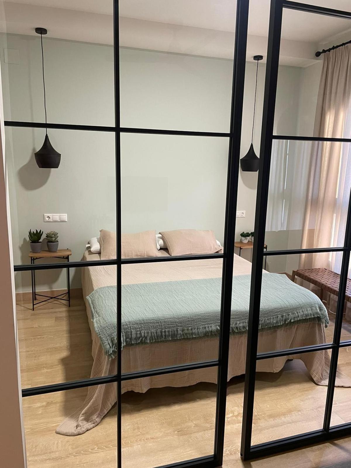 Malagasuite Comfortable Home Apartments Екстер'єр фото